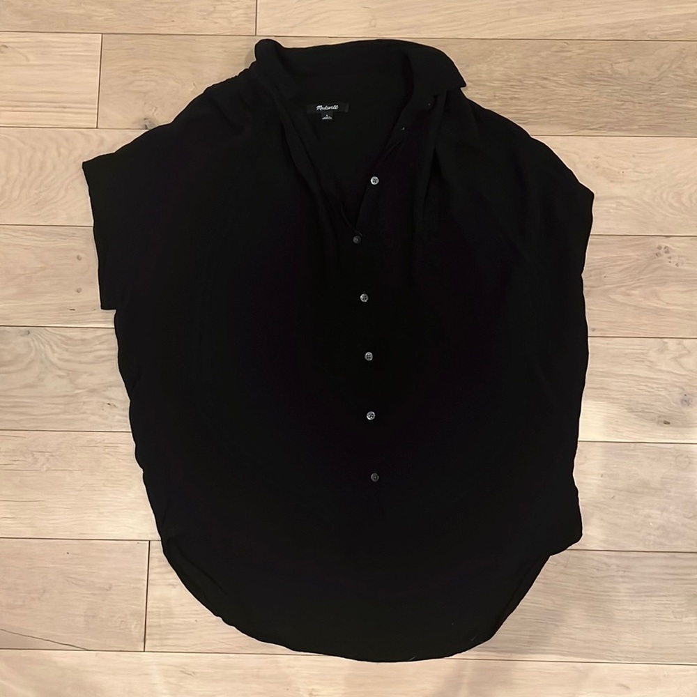 Madewell black short sleeve courier button down